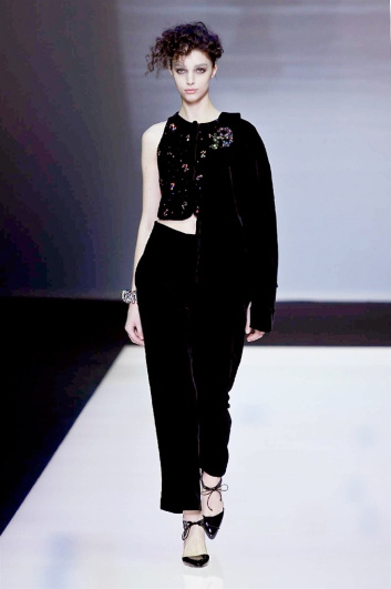Fotoservizio/FW 2016-2017/WOMEN/GIORGIO ARMANI/DP2/7