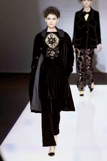 Fotoservizio/FW 2016-2017/WOMEN/GIORGIO ARMANI/DP2/14