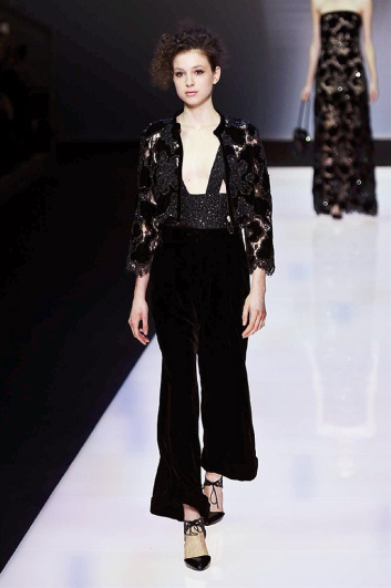 Fotoservizio/FW 2016-2017/WOMEN/GIORGIO ARMANI/DP2/16