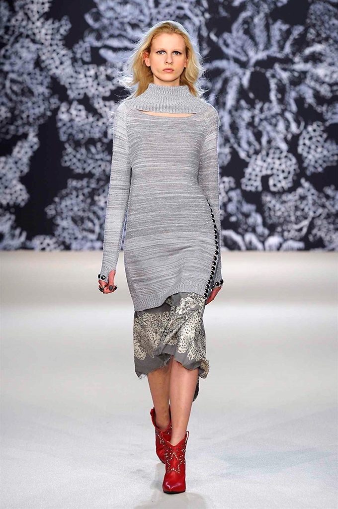 Fotoservizio/FW 2016-2017/WOMEN/ANGELO MARANI/DP2/4