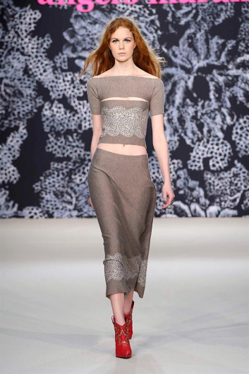 Fotoservizio/FW 2016-2017/WOMEN/ANGELO MARANI/DP2/7