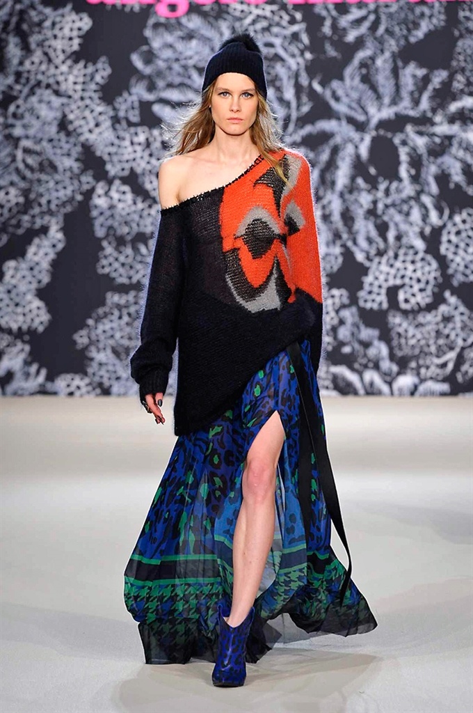 Fotoservizio/FW 2016-2017/WOMEN/ANGELO MARANI/DP2/0