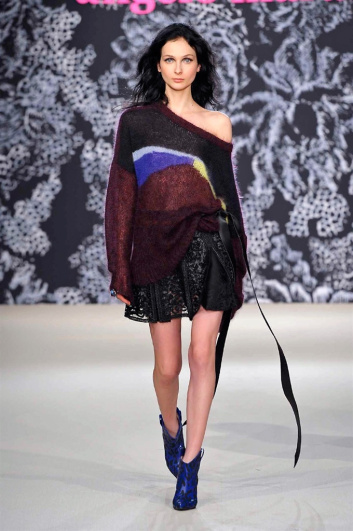 Fotoservizio/FW 2016-2017/WOMEN/ANGELO MARANI/DP2/4