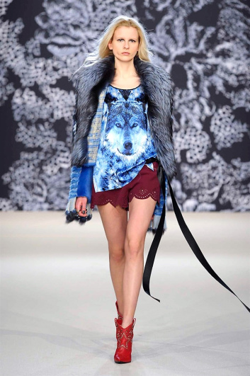 Fotoservizio/FW 2016-2017/WOMEN/ANGELO MARANI/DP2/5