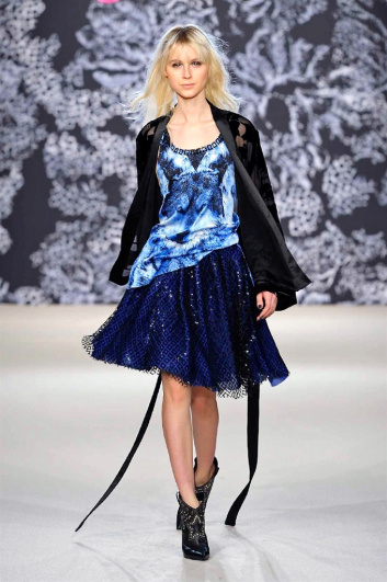 Fotoservizio/FW 2016-2017/WOMEN/ANGELO MARANI/DP2/16