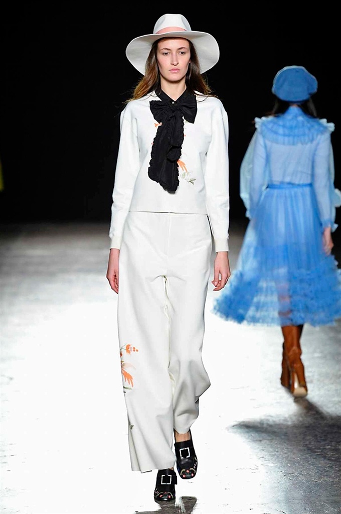Fotoservizio/FW 2016-2017/WOMEN/VIVETTA/DP2/3