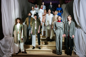 Fotoservizio/FW 2016-2017/WOMEN/ERIKA CAVALLINI/DP2/1