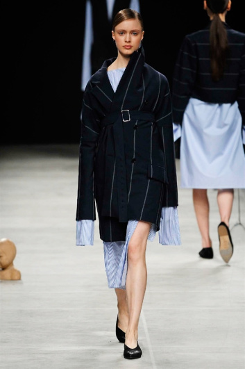 Fotoservizio/FW 2016-2017/WOMEN/LUCIO VANOTTI/DP2/0