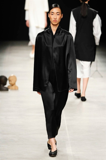 Fotoservizio/FW 2016-2017/WOMEN/LUCIO VANOTTI/DP2/10