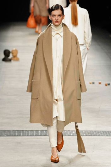 Fotoservizio/FW 2016-2017/WOMEN/LUCIO VANOTTI/DP2/3