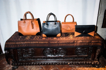 Fotoservizio/FW 2016-2017/WOMEN/BERTONI 1949/DP2/16