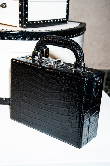 Fotoservizio/FW 2016-2017/WOMEN/BERTONI 1949/DP2/42