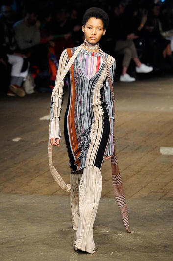 Fotoservizio/FW 2016-2017/WOMEN/MISSONI/DP2/0