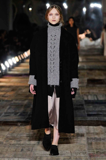 Fotoservizio/FW 2016-2017/WOMEN/DAMIR DOMA/DP2/8