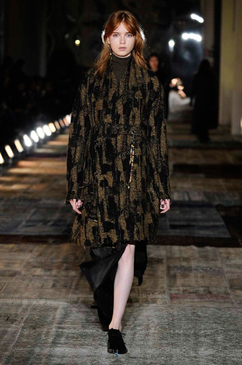 Fotoservizio/FW 2016-2017/WOMEN/DAMIR DOMA/DP2/0