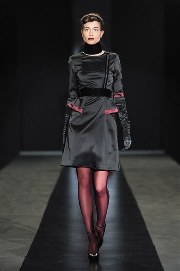 Fotoservizio/FW 2012-2013/WOMEN/SERGEI GRINKO/36