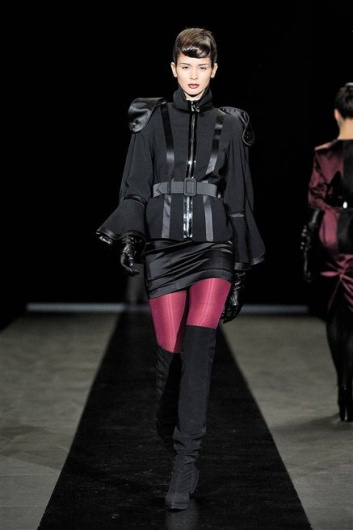 Fotoservizio/FW 2012-2013/WOMEN/SERGEI GRINKO/39