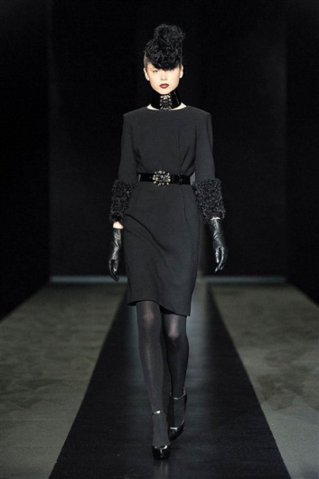 Fotoservizio/FW 2012-2013/WOMEN/SERGEI GRINKO/5