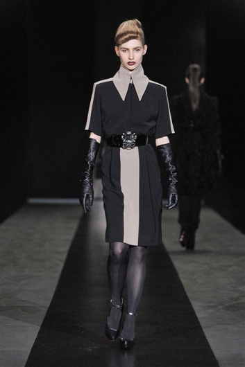 Fotoservizio/FW 2012-2013/WOMEN/SERGEI GRINKO/9