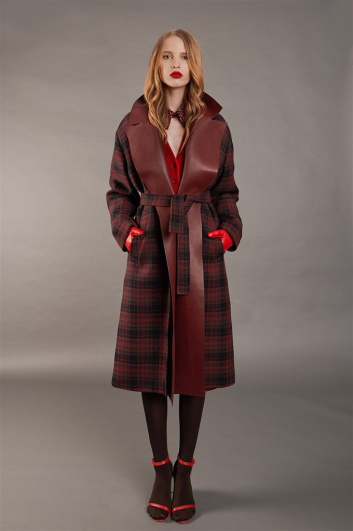 Fotoservizio/FW 2016-2017/WOMEN/LARUSMIANI/DP2/0