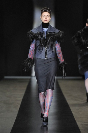 Fotoservizio/FW 2012-2013/WOMEN/SERGEI GRINKO/28
