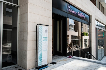 Fotoservizio/SS 2016/DESIGN/VIVIENNE WESTWOOD/DP2/31