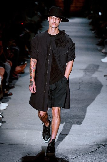Fotoservizio/SS 2017/MEN/PORTS 1961/DP2/0