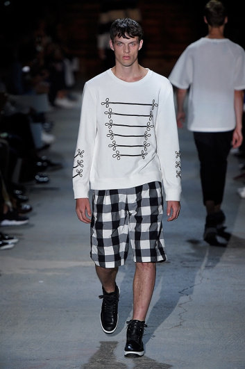 Fotoservizio/SS 2017/MEN/PORTS 1961/DP2/9