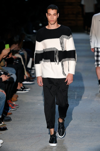 Fotoservizio/SS 2017/MEN/PORTS 1961/DP2/10