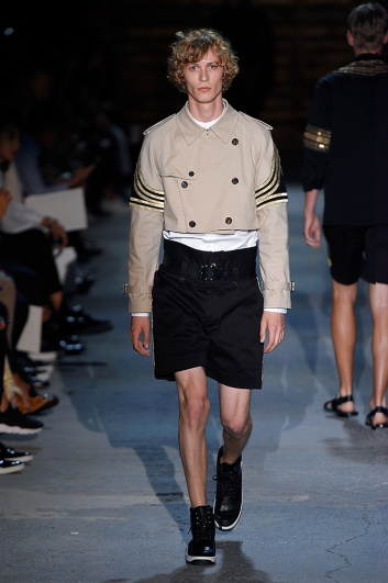 Fotoservizio/SS 2017/MEN/PORTS 1961/DP2/14