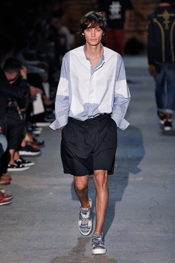Fotoservizio/SS 2017/MEN/PORTS 1961/DP2/25