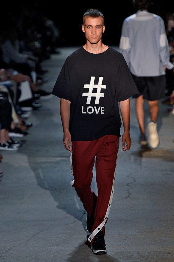 Fotoservizio/SS 2017/MEN/PORTS 1961/DP2/26