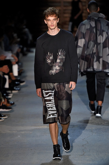 Fotoservizio/SS 2017/MEN/PORTS 1961/DP2/3