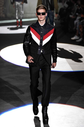 Fotoservizio/SS 2017/MEN/DSQUARED2/DP2/4