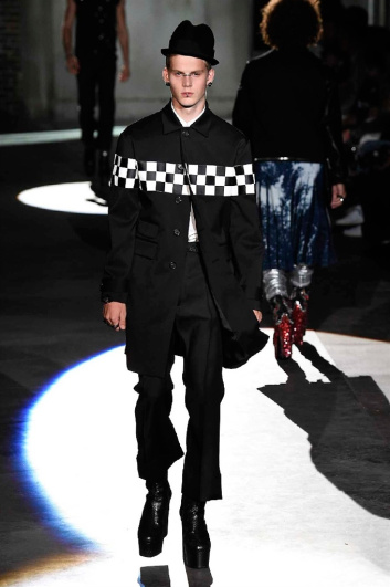 Fotoservizio/SS 2017/MEN/DSQUARED2/DP2/9