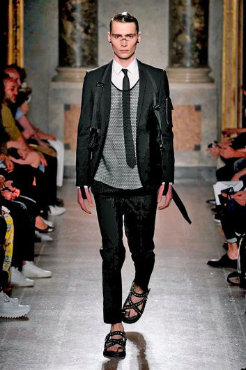 Fotoservizio/SS 2017/MEN/LES HOMMES/DP2/19