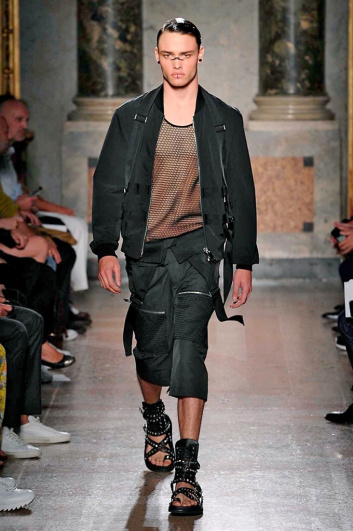 Fotoservizio/SS 2017/MEN/LES HOMMES/DP2/24