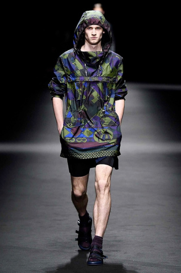 Fotoservizio/SS 2017/MEN/VERSACE/DP2/0