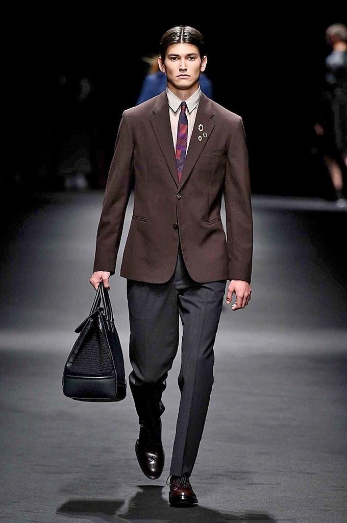 Fotoservizio/SS 2017/MEN/VERSACE/DP2/3