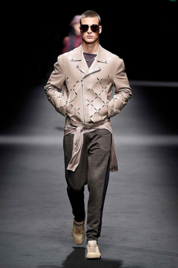 Fotoservizio/SS 2017/MEN/VERSACE/DP2/2