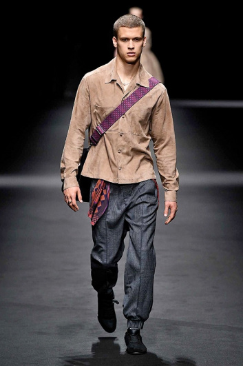 Fotoservizio/SS 2017/MEN/VERSACE/DP2/5