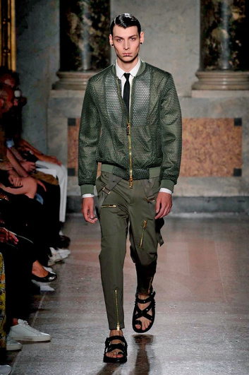Fotoservizio/SS 2017/MEN/LES HOMMES/DP2/1