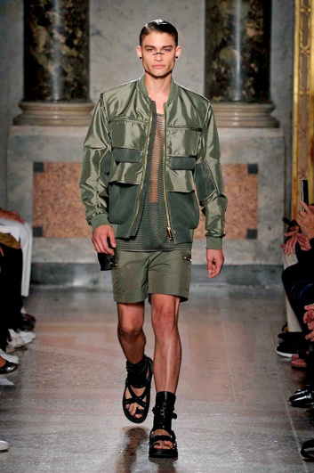 Fotoservizio/SS 2017/MEN/LES HOMMES/DP2/3