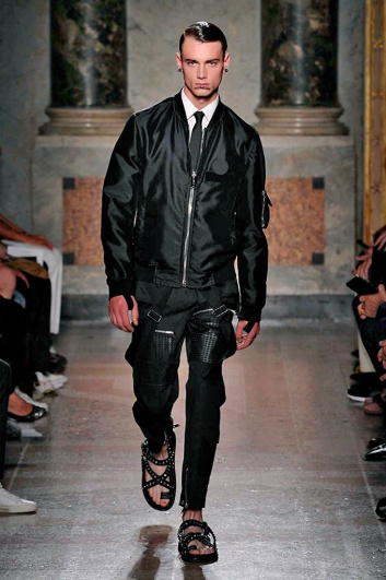 Fotoservizio/SS 2017/MEN/LES HOMMES/DP2/0