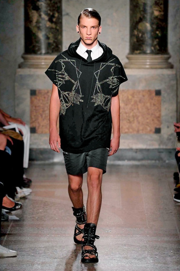 Fotoservizio/SS 2017/MEN/LES HOMMES/DP2/4