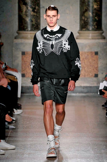Fotoservizio/SS 2017/MEN/LES HOMMES/DP2/10