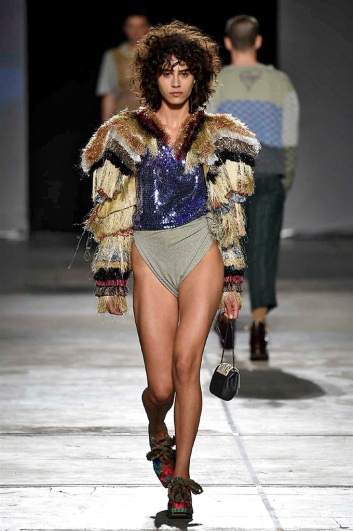 Fotoservizio/SS 2017/MEN/VIVIENNE WESTWOOD/DP2/0