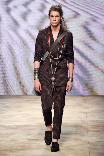 Fotoservizio/SS 2017/MEN/DAKS/DP2/4