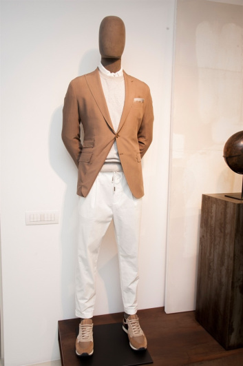Fotoservizio/SS 2017/MEN/ELEVENTY/DP2/7