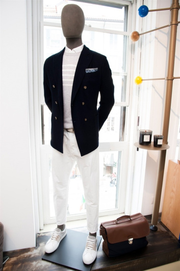 Fotoservizio/SS 2017/MEN/ELEVENTY/DP2/58